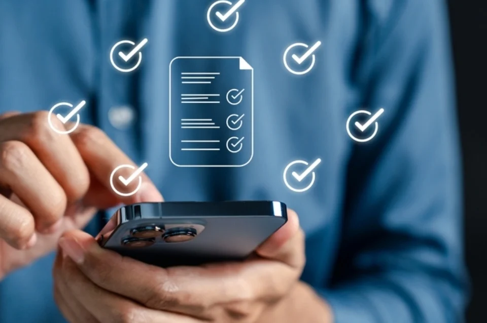 Task management mobile application