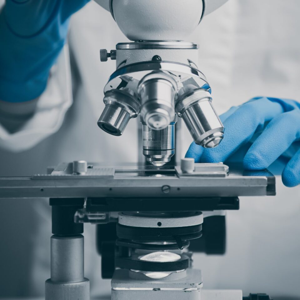 examination-sample-microscope-laboratory-2-min